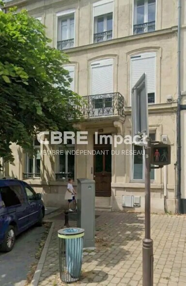 Bureau dans Reims à louer - Photo de l’immeuble – Image 1 sur 1