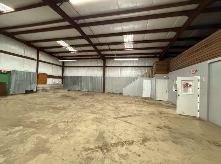 1860 Joy Lake Rd, Morrow, GA à louer - Photo de l’immeuble – Image 3 sur 7