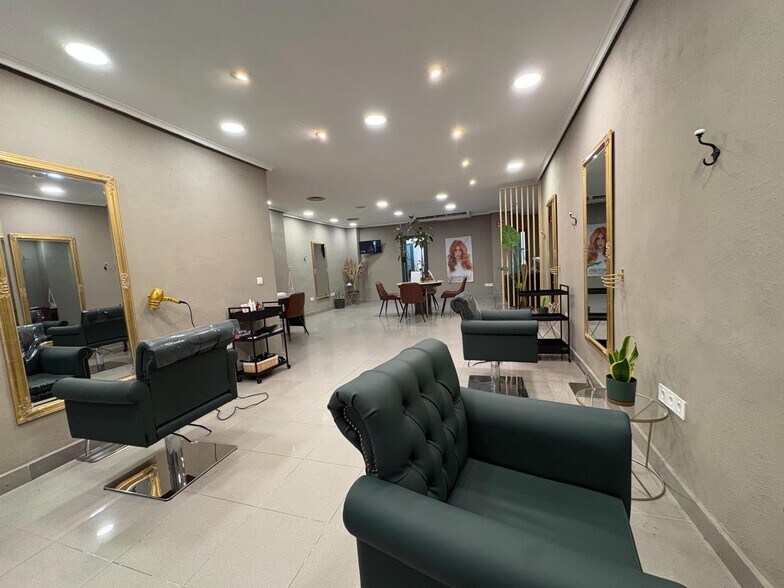 Immeuble residentiel dans València, Valencia à vendre - Photo intérieure – Image 2 sur 4