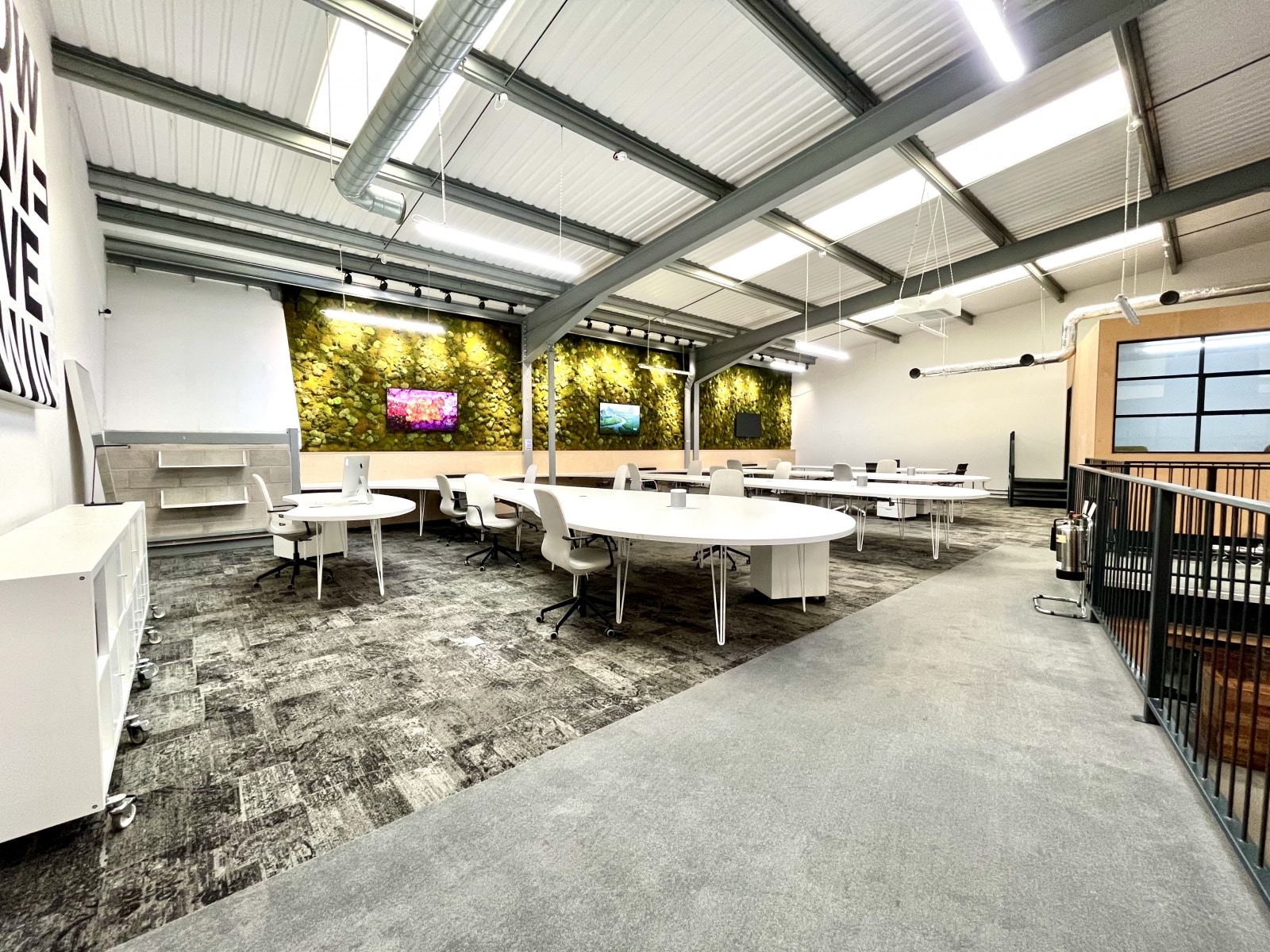 325 Ordsall Ln, Salford à louer Photo intérieure– Image 1 sur 22