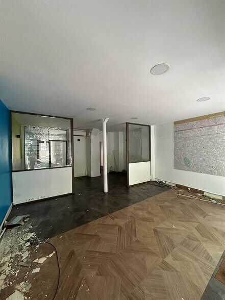 Local commercial dans Paris à louer - Photo de l’immeuble – Image 1 sur 6