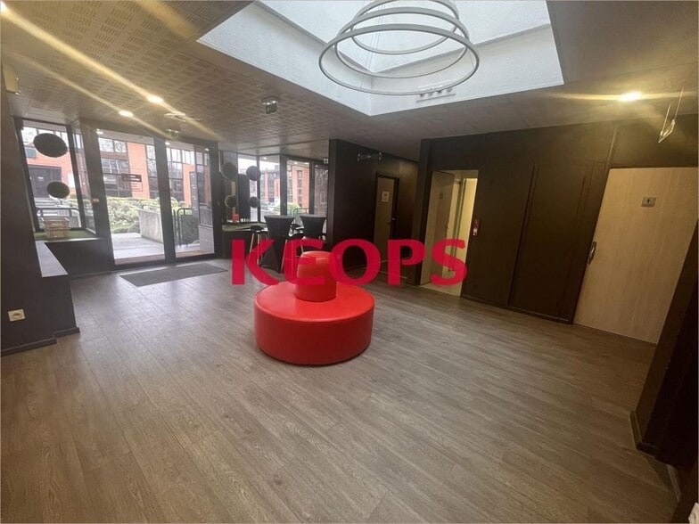 50 Rue Jean Bart, Labège à louer - Hall d’entrée – Image 3 sur 5