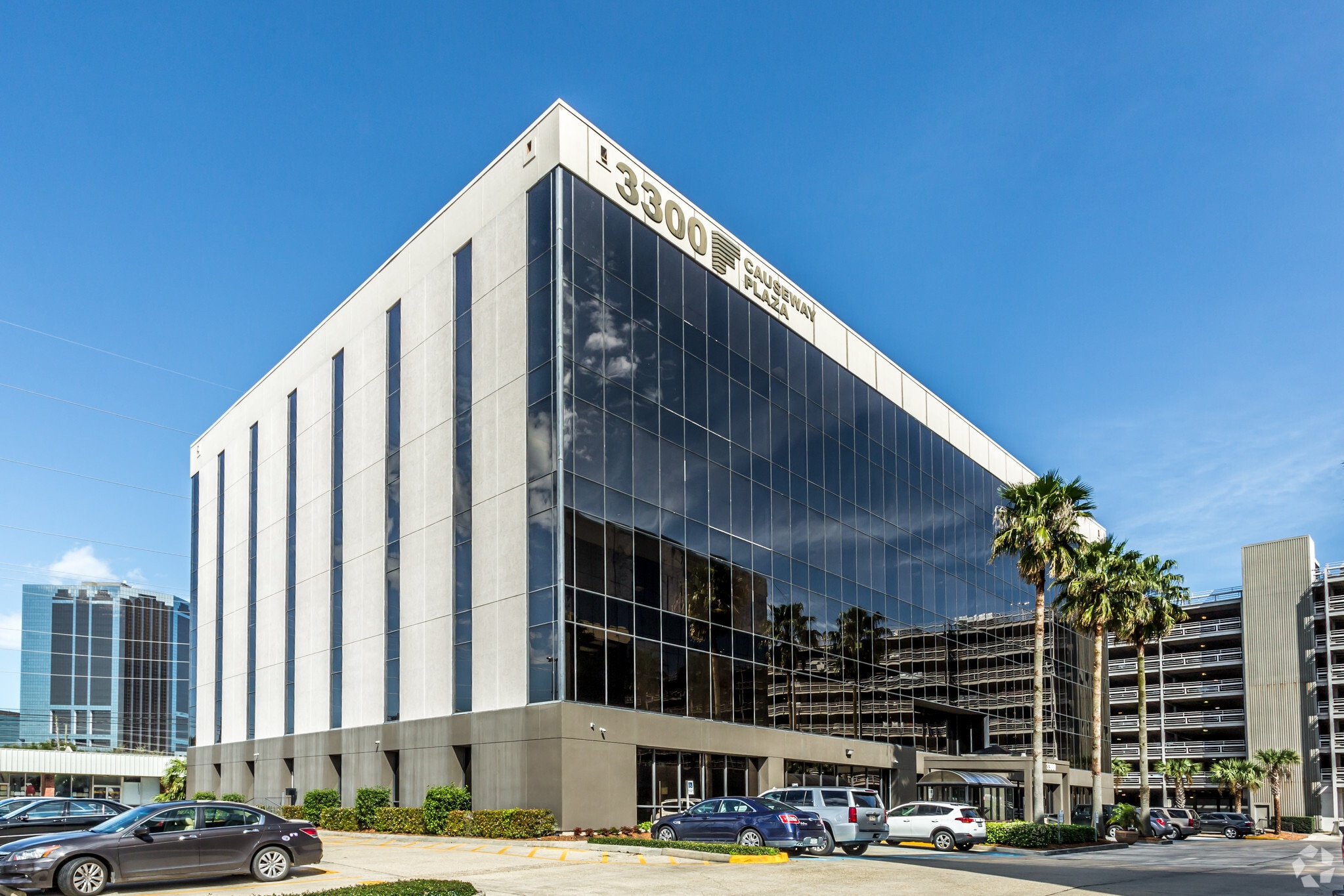 3300 W Esplanade Ave S, Metairie, LA à louer Photo principale– Image 1 sur 14