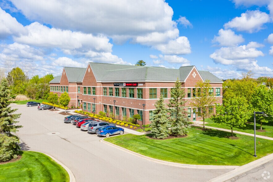 2300 Genoa Business Park Dr, Brighton, MI à louer - Photo de l’immeuble – Image 3 sur 9