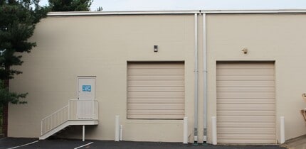 3595 Mayland Ct, Richmond, VA à louer Photo de l’immeuble– Image 2 sur 3