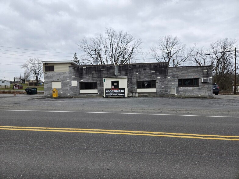 1390 Broadway Rd, Milton, PA à vendre - Photo principale – Image 1 sur 13