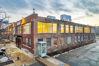 Plus de détails pour 361 W Chestnut St, Chicago, IL - Bureau à louer