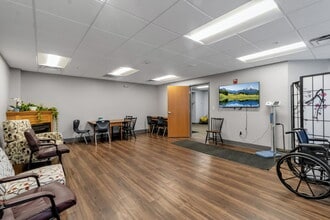 2355 Union Rd, Cheektowaga, NY à louer Photo intérieure– Image 2 sur 6