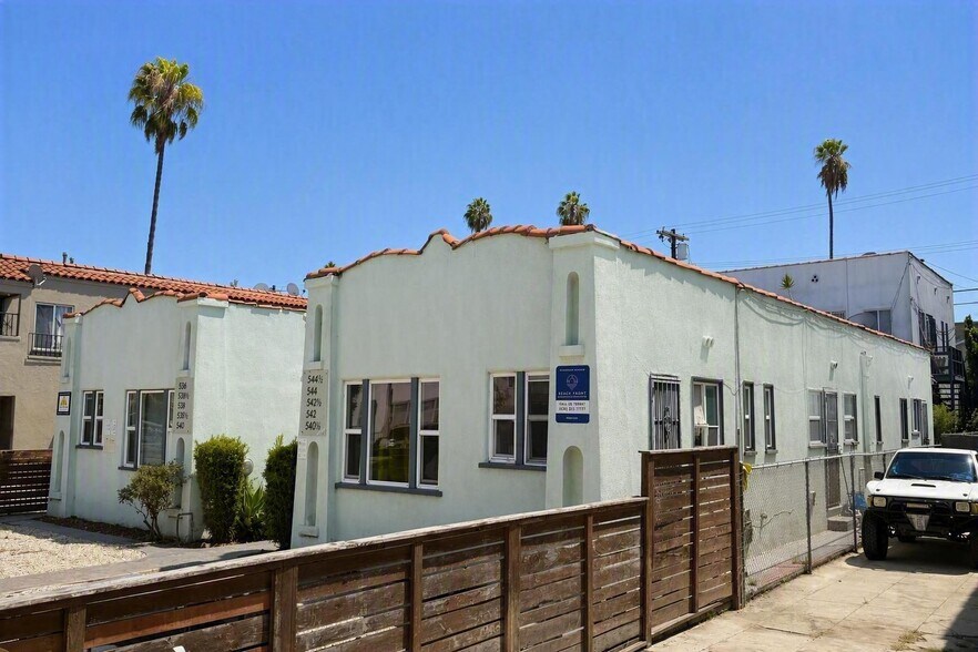 536 W 48th St, Los Angeles, CA à vendre - Photo de l’immeuble – Image 2 sur 14