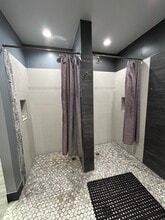 2930 S Michigan Ave, Chicago, IL à louer Photo intérieure– Image 2 sur 6