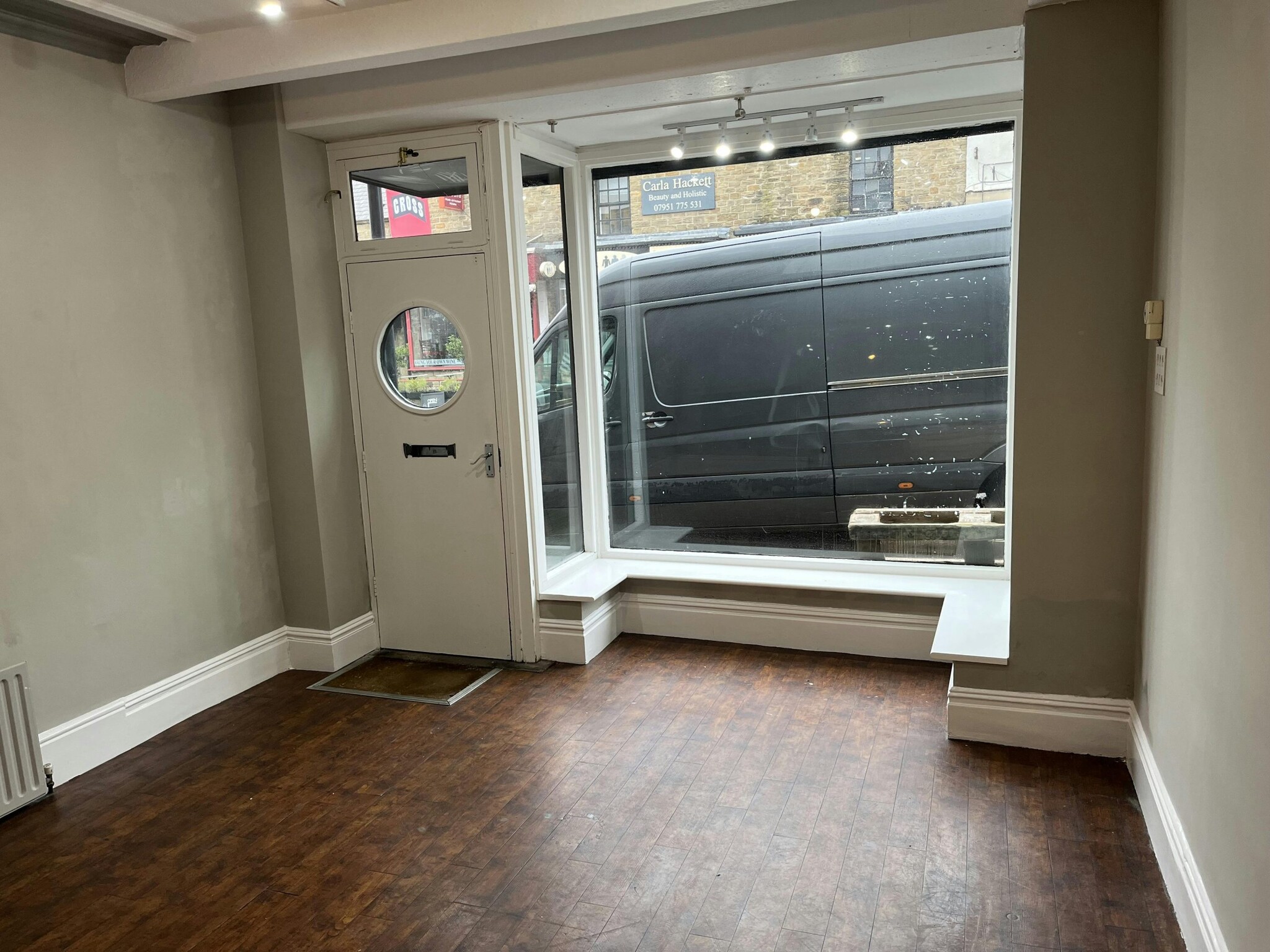 910 Ecclesall Rd, Sheffield à louer Photo intérieure– Image 1 sur 4