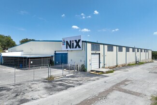 Plus de détails pour 921 E Waggoman St, Fort Worth, TX - Industriel/Logistique à louer