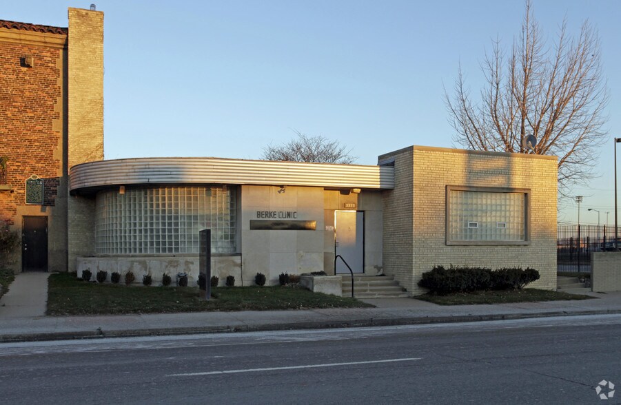 3333-3335 E Jefferson Ave, Detroit, MI à vendre - Photo de l’immeuble – Image 3 sur 3
