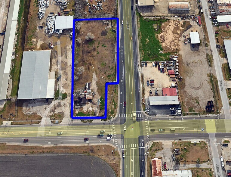 5640 Ayers St, Corpus Christi, TX à vendre - Photo de l’immeuble – Image 1 sur 11