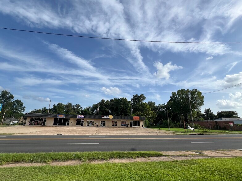 273 E 70th St, Shreveport, LA à vendre - Photo de l’immeuble – Image 2 sur 3