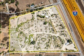 Plus de détails pour 26437 N Centre City Pky, Escondido, CA - Terrain à vendre