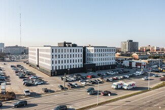 Plus de détails pour 23077 Greenfield Rd, Southfield, MI - Différents types d’espaces à louer
