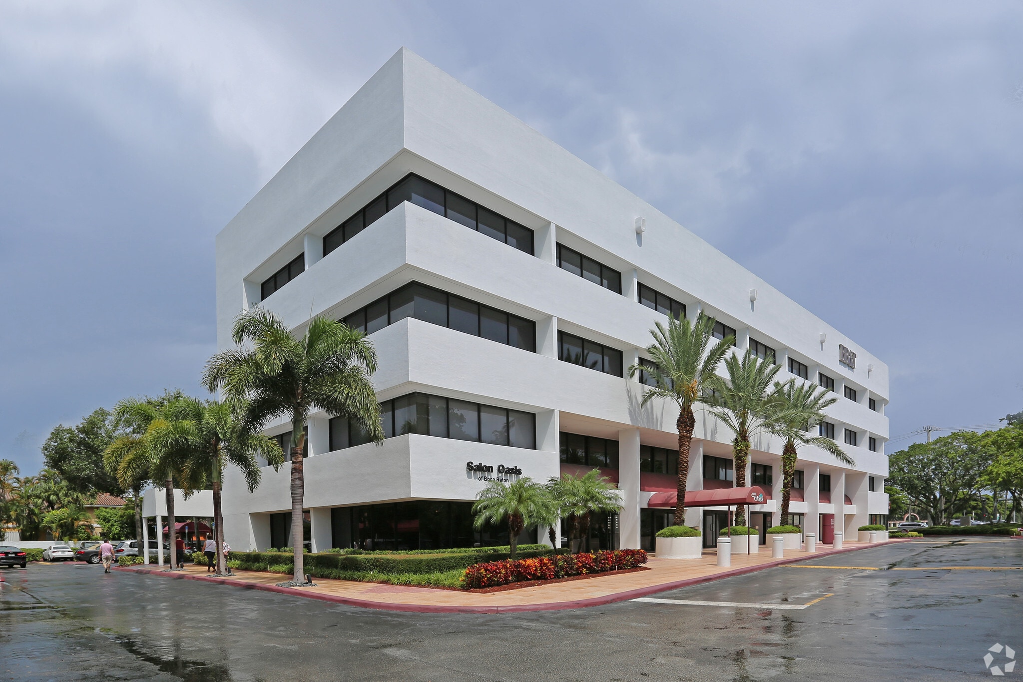 6100 Glades Rd, Boca Raton, FL à louer Photo principale– Image 1 sur 15