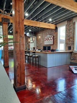 Plus de détails pour 600 NE Colorado St, Pullman, WA - Local d'activités à louer