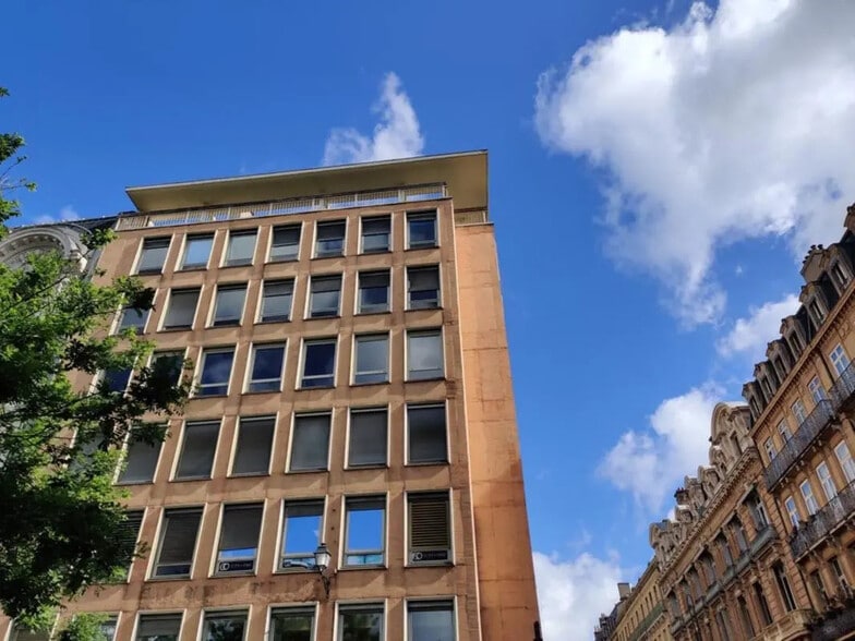 Bureau dans Toulouse à louer - Photo de l’immeuble – Image 1 sur 12