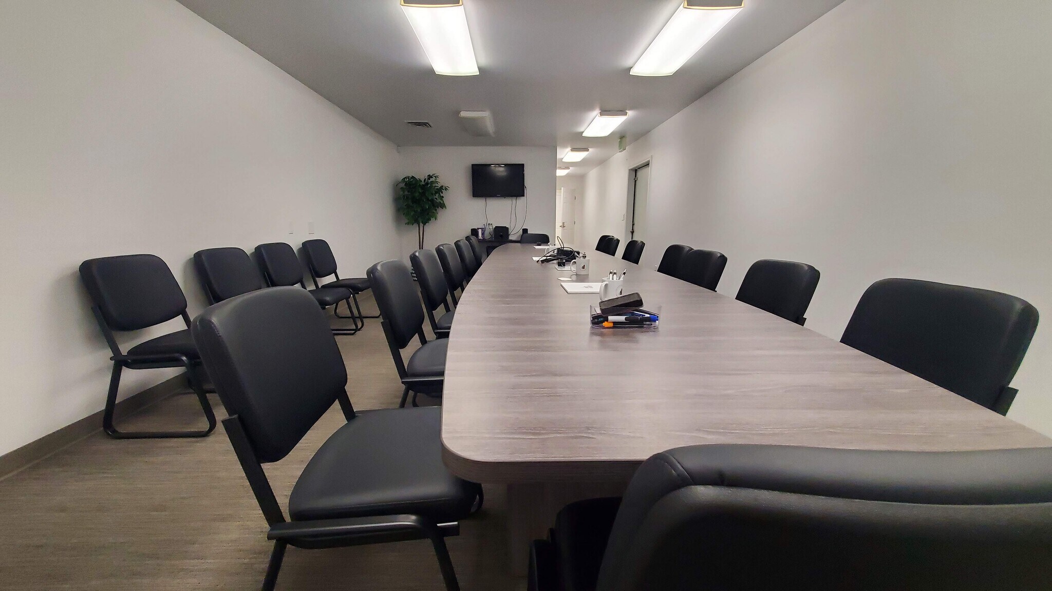 223 W Wine Country Rd, Grandview, WA à vendre Photo de l’immeuble– Image 1 sur 20