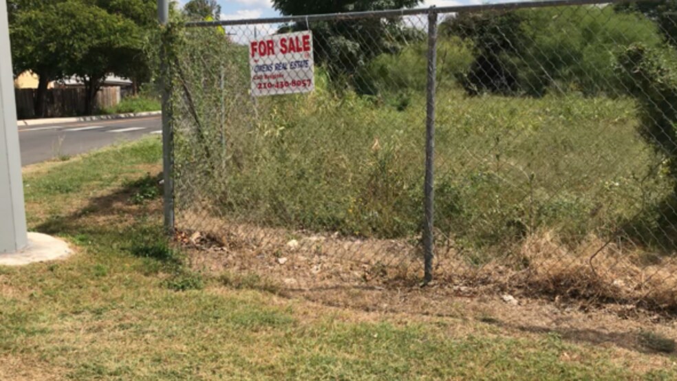 1616-2760 Evers Rd, San Antonio, TX à vendre - Photo de l’immeuble – Image 2 sur 3