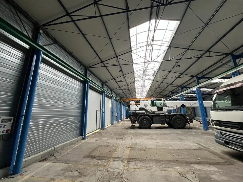 Local d'activités dans Tancarville à vendre Photo intérieure– Image 1 sur 10