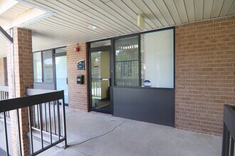 8441 Belair Rd, Nottingham, MD à louer Photo intérieure– Image 2 sur 17