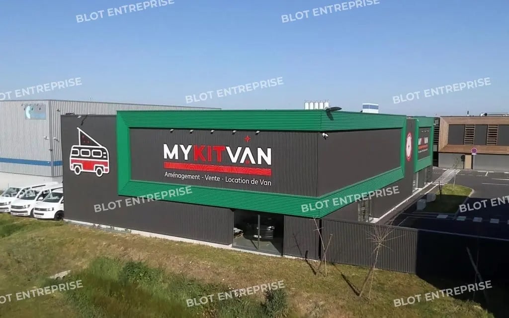 14 D Rue Des Clairières, Les Sorinières à louer Photo de l’immeuble– Image 1 sur 15