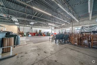 1023 Station Dr, Oswego, IL à louer Photo intérieure– Image 2 sur 3