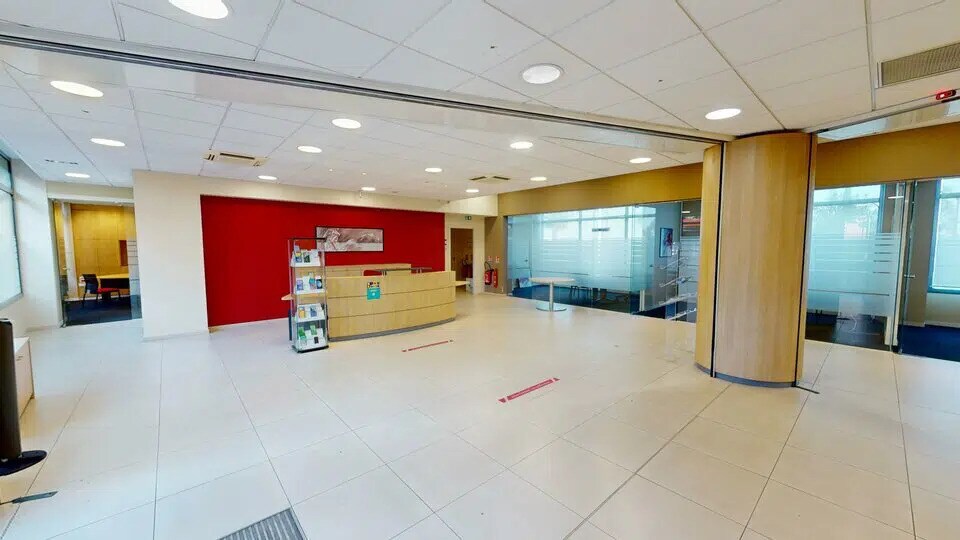 Local commercial dans Nice à louer - Hall d’entrée – Image 2 sur 7