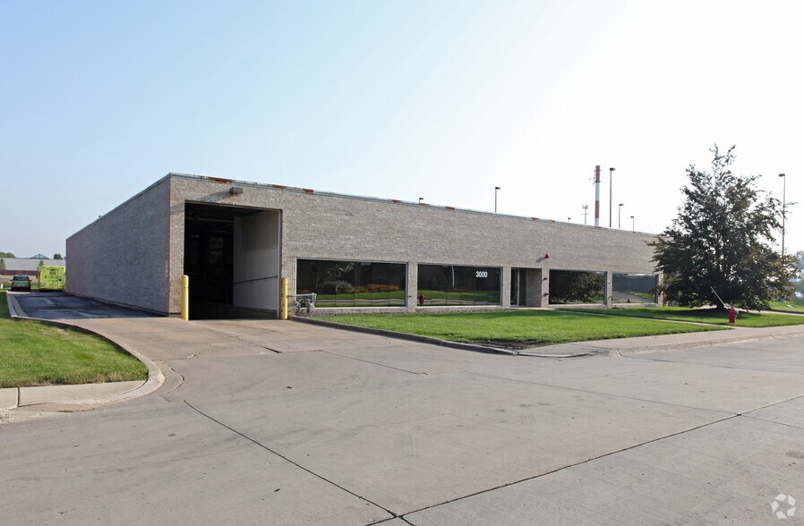 3000 MacArthur Blvd, Northbrook, IL à louer - Photo de l’immeuble – Image 2 sur 2