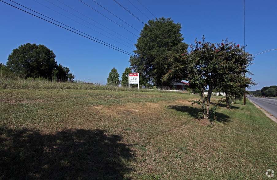 E 74 Hwy, Marshville, NC à vendre - Photo principale – Image 1 sur 3