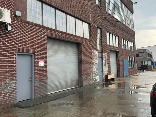 3111 Richmond Ter, Staten Island, NY à louer Photo intérieure– Image 1 sur 8