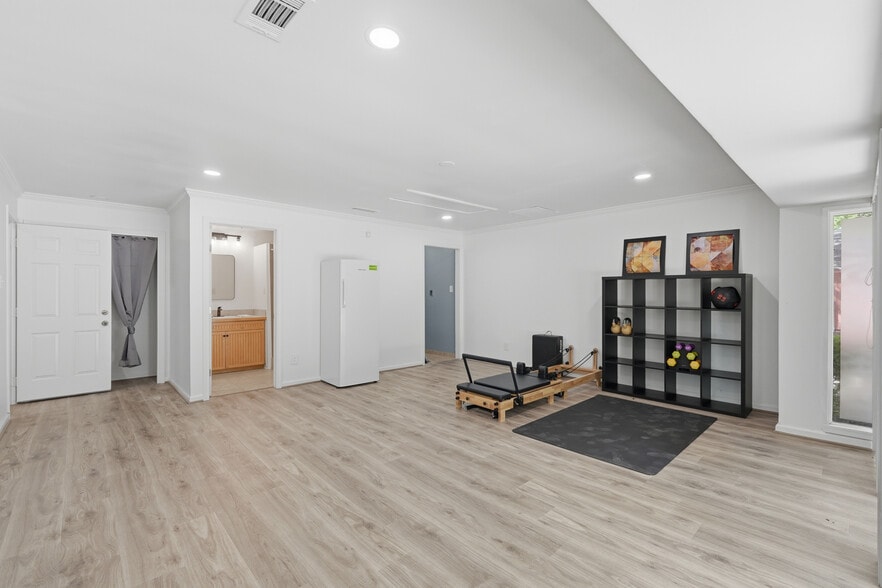 12319 Scyrus Ln, Houston, TX à vendre - Photo intérieure – Image 3 sur 9