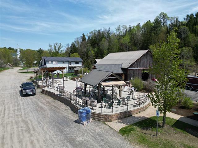 44 Belden Hill Rd, East Burke, VT à vendre - Photo de l’immeuble – Image 3 sur 24