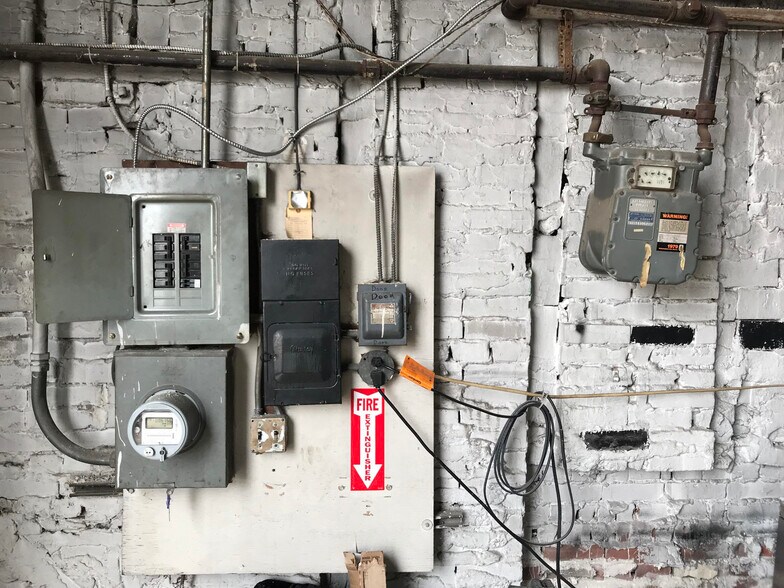 1745 Tilghman St, Philadelphia, PA à louer - Photo de l’immeuble – Image 3 sur 10