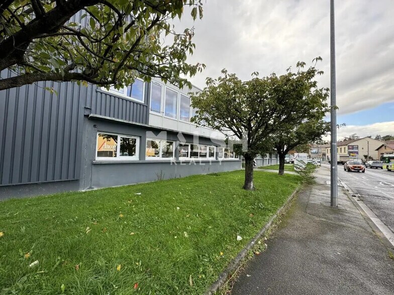 Bureau dans Saint-Étienne à vendre - Photo de l’immeuble – Image 1 sur 6