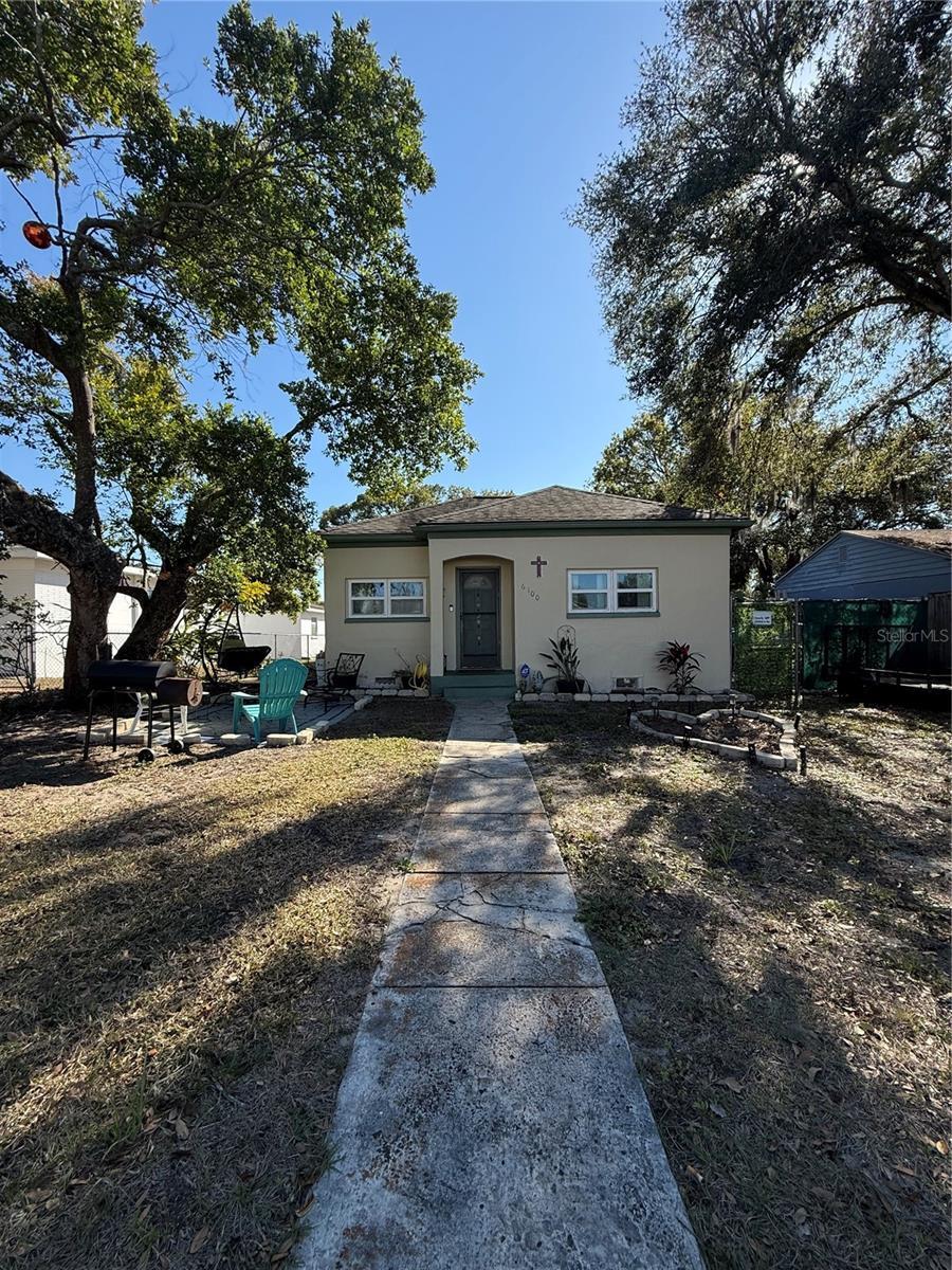 6100 Main St, New Port Richey, FL à vendre Photo principale– Image 1 sur 12