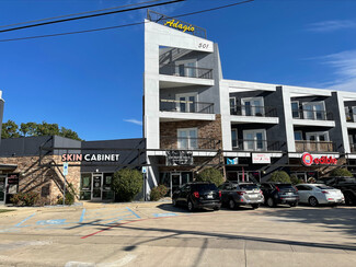 Plus de détails pour 501-517 S Locust St, Denton, TX - Local commercial à louer