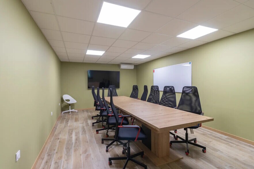 Bureau dans Pessac à vendre - Photo de l’immeuble – Image 3 sur 4