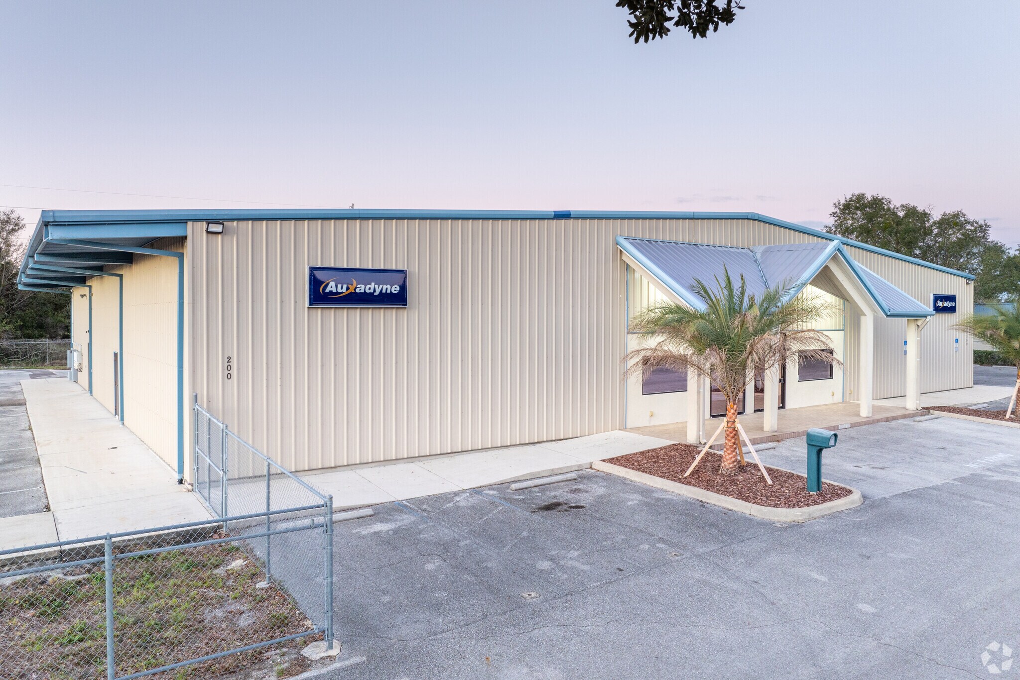 200 NE Commercial Cir, Keystone Heights, FL à vendre Photo principale– Image 1 sur 21