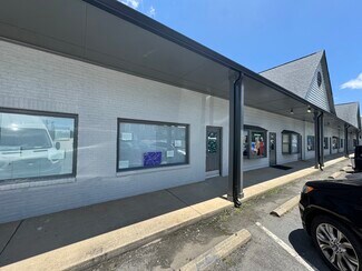Plus de détails pour 101-119 Miller St, Pineville, NC - Local commercial à louer