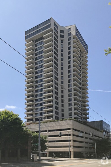 2201-2211 3rd Ave, Seattle, WA à vendre - Photo de l’immeuble – Image 2 sur 11