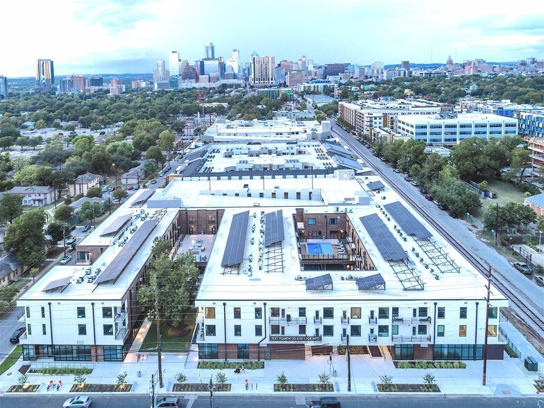 1800 E 4th St, Austin, TX à vendre - Photo de l’immeuble – Image 2 sur 21