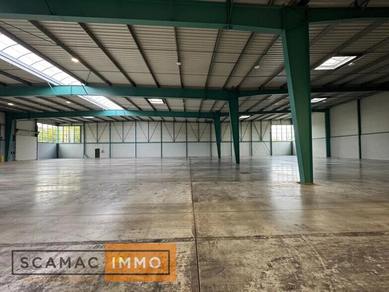 Industriel/Logistique dans Moissy-Cramayel à louer - Photo de l’immeuble – Image 2 sur 12