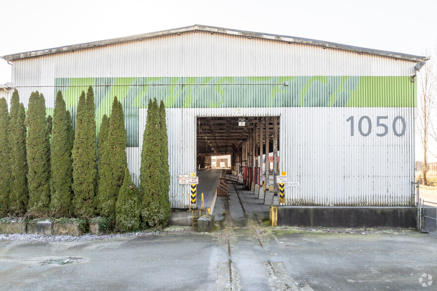 1050 United Blvd, Coquitlam, BC à louer - Photo de l’immeuble – Image 1 sur 7