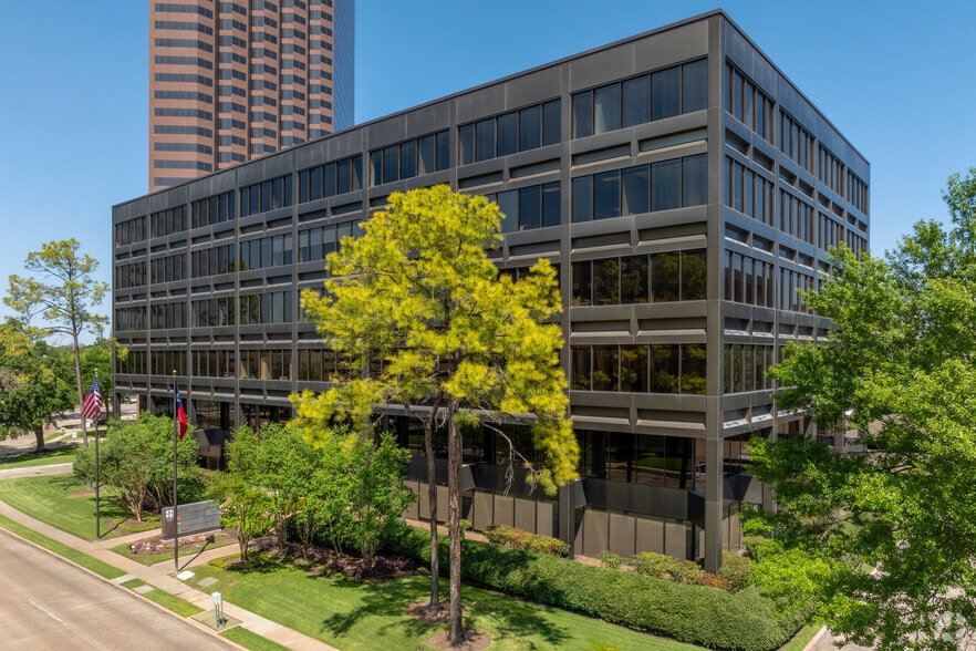 1717 St. James Place, Houston, TX à vendre - Photo principale – Image 1 sur 22