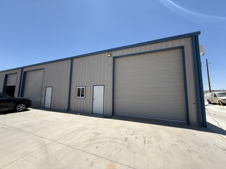141 El Chanate Dr, Canutillo, TX à louer - Photo de l’immeuble – Image 2 sur 18