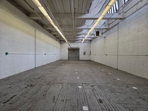 90 Dayton Ave, Passaic, NJ à louer Photo intérieure– Image 2 sur 2